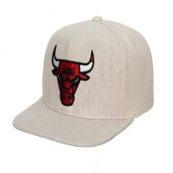 New Arrivals Mitchell & Ness Hat - NBA Cut Away Snapback - Bulls - Off White - SH20118