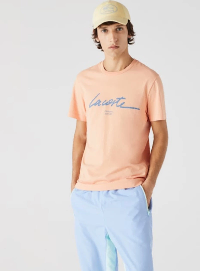 Lacoste T-Shirt - Script - Coral - TH0458 51 HEB 1 Lacoste T-Shirt - Script - Coral - TH0458 51 HEB