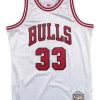 Mitchell & Ness Jersey - Bulls 33 - White And Red - SMJYAC18054