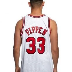 Mitchell & Ness Jersey - Bulls 33 - White And Red - SMJYAC18054