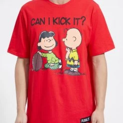 Peanuts T-Shirt - Kick It - Red - PN10130