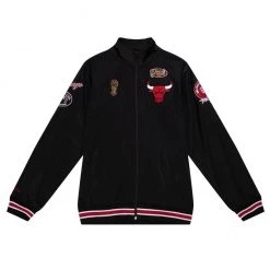 Mitchell & Ness Jacket - Champ City Chicago Bulls - Black