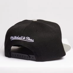 Shop All Mitchell & Ness Snapback - NBA Low Big Face HWC San Antonio Spurs - Black And Grey - SH20025