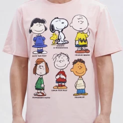 Peanuts T-Shirt - Family Collage - Pale Pink - PN10144